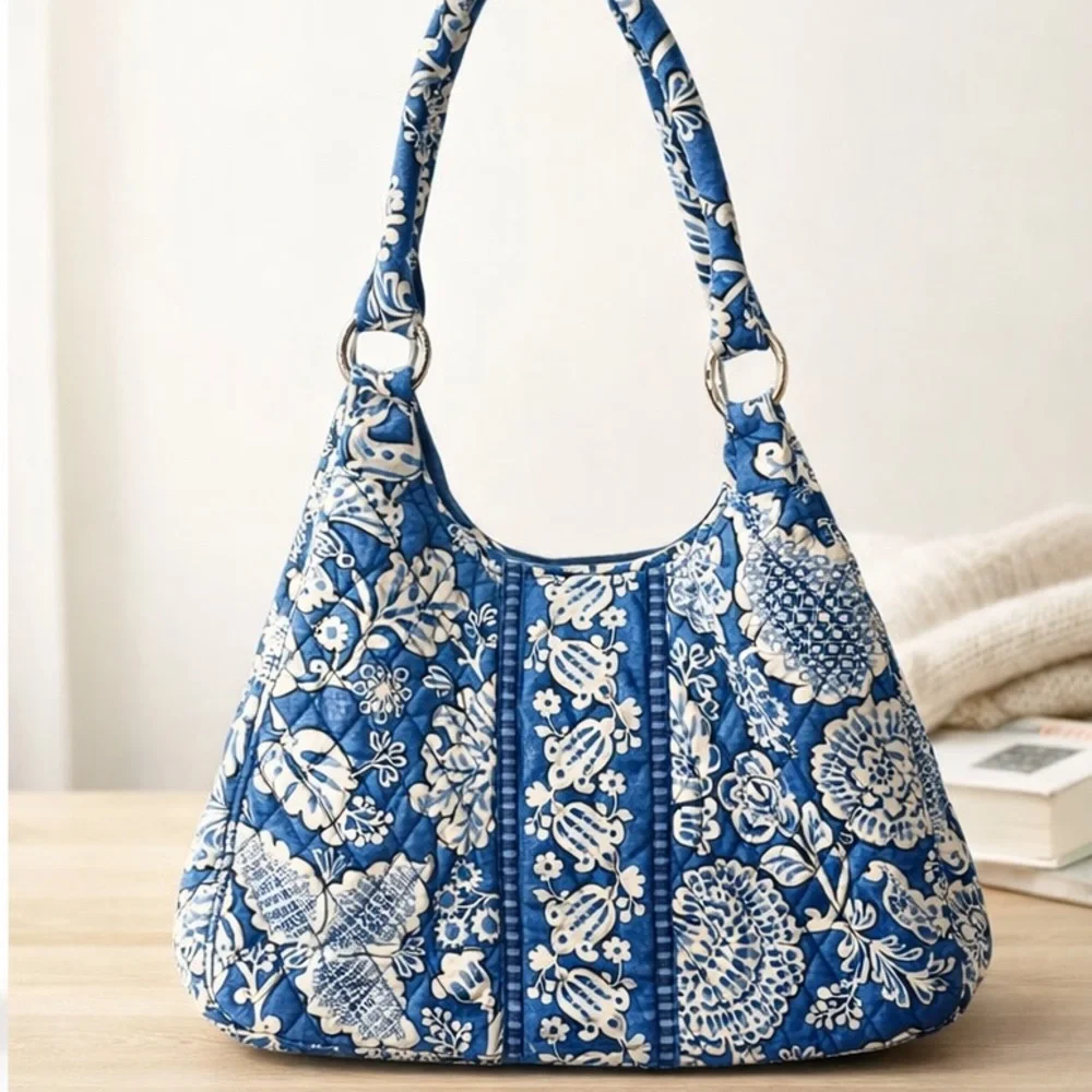 👜 Vera Bradley Blue Lagoon Large Hobo Bag Retired Pattern